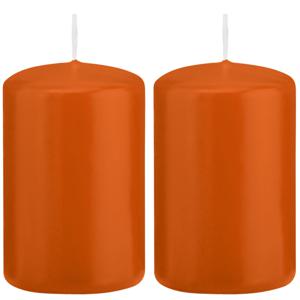 Cilinderkaars/stompkaars - 2x - oranje - 5 x 8 cm - 18 branduren