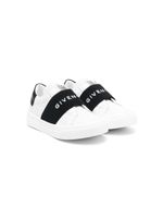 Givenchy Kids baskets à bride logo - Blanc