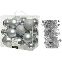 Kerstversiering kunststof kerstballen 6-8-10 cm met sterren slingers pakket zilver van 28x stuks