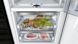 Siemens iQ700 KI84FPDD0 koel-vriescombinatie Ingebouwd 233 l D Wit