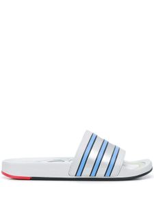 adidas claquettes Adilette - Argent