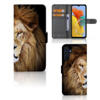 Samsung Galaxy M14 | Telefoonhoesje | Met pasjeshouder | Leeuw
