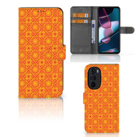 Motorola Edge 30 Pro Telefoon Hoesje Batik Oranje