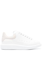 Alexander McQueen baskets Oversize en cuir - Blanc