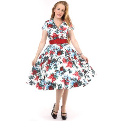 50% korting | Birdie Dress White and Red Floral-S 50% korting | Birdie Dress White and Red Floral-S