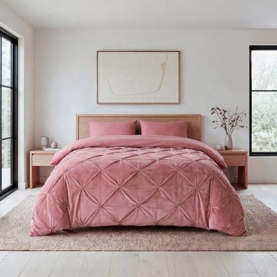 1+1 Gratis Wasbaar Lazy Dekbed Zonder Overtrek - Zonder Overtrek - Velvet Pintuck - Roze - Dekbed-Discounter.nl 1+1 Gratis Wasbaar Lazy Dekbed Zonder Overtrek - Zonder Overtrek - Velvet Pintuck - Roze - Dekbed-Discounter.nl