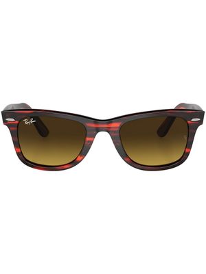 Ray-Ban lunettes de soleil carrées Original Wayfarer - Rouge