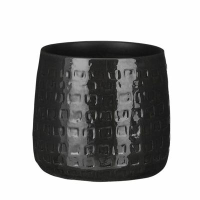 Mica Decorations Plantenpot Floyd - keramiek - zwart - D17 x H15 cm - uniek relief patroon Mica Decorations Plantenpot Floyd - keramiek - zwart - D17 x H15 cm - uniek relief patroon