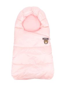 Moschino Kids couverture matelassée à patch Teddy Bear - Rose