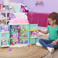 Gabby's Dollhouse Gabby's Poppenhuis - Zoete Dromen Slaapkamer-speelset met Kussen Kat-figuur en 3 accessoires 3 meubelstukken en 2 poppenhuis pakketjes - thumbnail