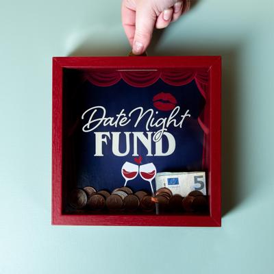 Houten Spaarpot - Date Night Fund