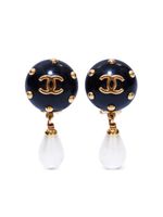 CHANEL Pre-Owned boucles d'oreilles à perles artificielles (1996) - thumbnail