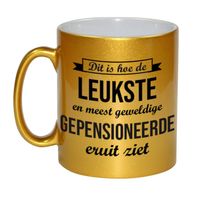 Hoe de leukste gepensioneerde eruitziet gouden koffiemok / theebeker afscheidscadeau pensioen / VUT 330 ml   -