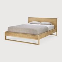 Ethnicraft Bed 'Nordic II' Geolied Eikenhout, 180 x 200cm