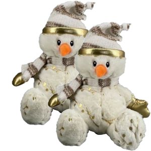 2x stuks pluche sneeuwpop knuffels pop met muts en sjaal 23 cm