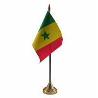Senegal tafelvlaggetje 10 x 15 cm met standaard - thumbnail