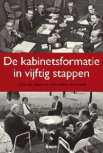 De kabinetsformatie in vijftig stappen (Paperback)