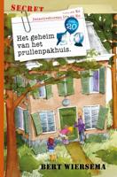 Het geheim van het prullenpakhuis (Hardback)
