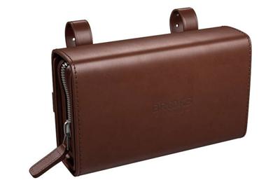 Brooks D-Shaped Zadeltas - Bruin Brooks D-Shaped Zadeltas - Bruin