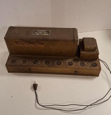 Wurlitzer Model 661 Versterker voor Jukebox Modellen 312 / 412 / 35