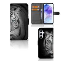 Samsung Galaxy A55 | Telefoonhoesje | Met pasjeshouder | Tijger