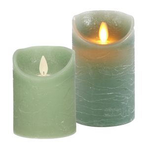 LED kaarsen/stompkaarsen - set 2x - jade groen - H10 en H12,5 cm - bewegende vlam - LED kaarsen