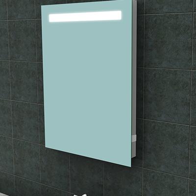 Wiesbaden Tigris LED Badkamerspiegel met Stopcontact - 60x80cm Rechthoek