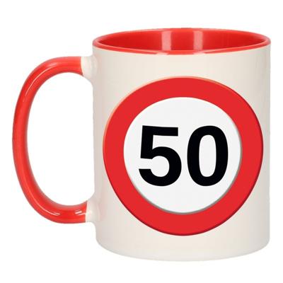 50 jaar verkeersbord Koffiemok - Beker - rood/wit - 300 ml - Cadeau - Abraham - Sara - Verjaardag