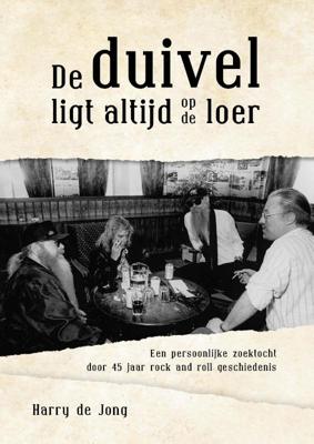 De duivel ligt altijd op de loer (Paperback)