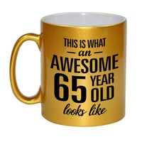 Gouden Awesome 65 year cadeau mok / verjaardag beker 330 ml - feest mokken - thumbnail