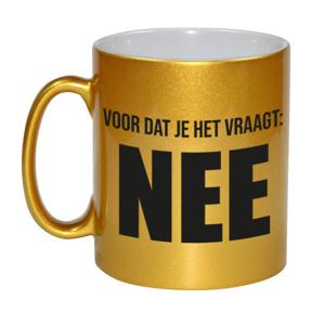 Verjaardag cadeau mok - goud/zwart - grappige tekst - 300 ml - keramiek