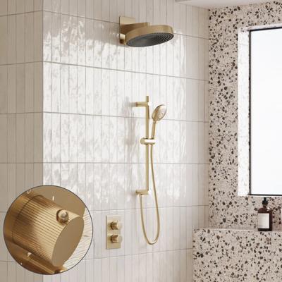 Regendouche set SaniClear Evolution Stripes | 30 cm | Incl.Inbouwdeel | 2 standen handdouche | Met glijstang | Geborsteld messing - mat goud
