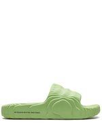 adidas claquettes Adilette 22 - Vert - thumbnail