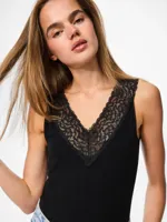 Dames hemd kant - Lace top Siri - Kanten onderhemd - Kanten schouderbandjes - Viscose