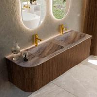 Badmeubel Mondiaz Kurve-Dlux | 145 cm | Meubelkleur Walnut | Wastafelkleur Oza | Solid surface | Dubbel / Rechts spoelbak | 2 kraangaten
