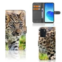 OPPO Reno6 5G | Telefoonhoesje | Met pasjeshouder | Baby Luipaard