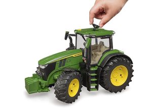 BRUDER John Deere 7R 350