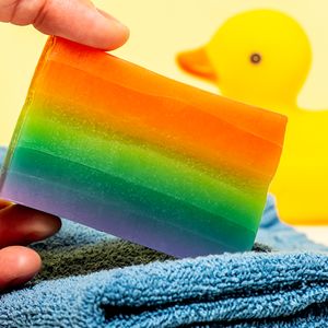 Regenboog handzeep