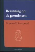 Bezinning op de grondsteen (Paperback)