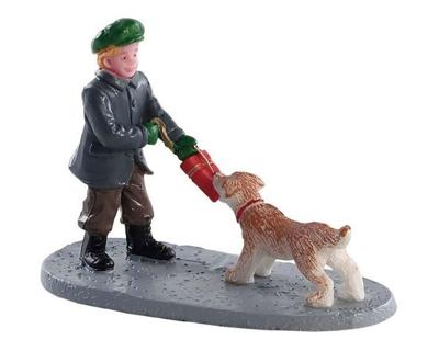 Tug of war - Lemax