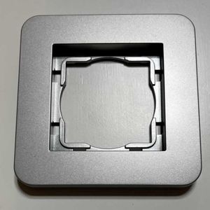 Afdekraam 1 voudig titaan 8071TI ronde hoeken 50x50mm Eslohe