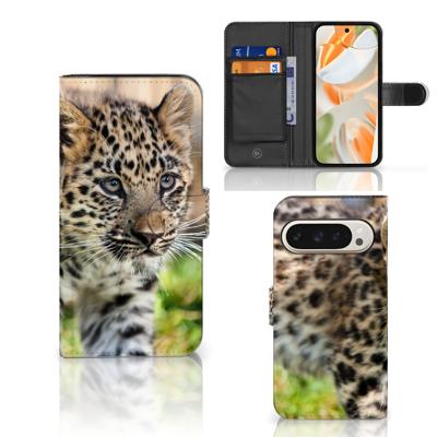 Google Pixel 9 | 9 Pro | Telefoonhoesje | Met pasjeshouder | Baby Luipaard