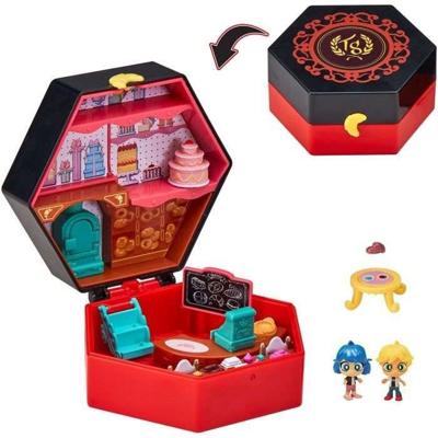 BANDAI - Wonderbaarlijk lieveheersbeestje - Chibi Boulangerie Mini Universe - Minifiguren Marinette en Adrien inbegrepen - P50551