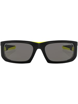 Prada Linea Rossa lunettes de soleil à logo imprimé - Noir