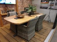 Teak tafel + 4 stoelen - Showmodel Hoofddorp- - - Sens-Line