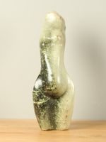 Beeld natuursteen Woman Body nr. 3, 47 cm