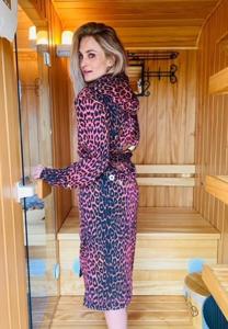 D-Robe badjas met capuchon - panter roze-l