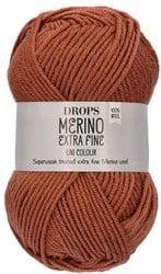 Drops Merino Extra Fine Uni Colour 42 Ceder