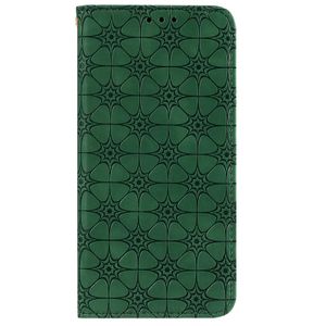 iPhone 12 Pro Max hoesje - Bookcase - Pasjeshouder - Portemonnee - Bloemenpatroon - Kunstleer - Groen