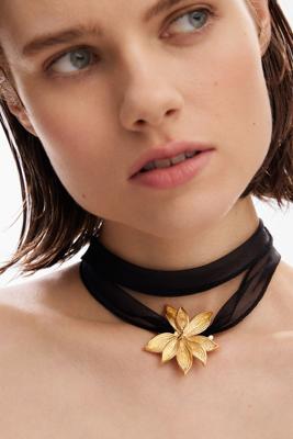 Vergulde hanger bloem tule Zalio - MATERIAL FINISHES - U